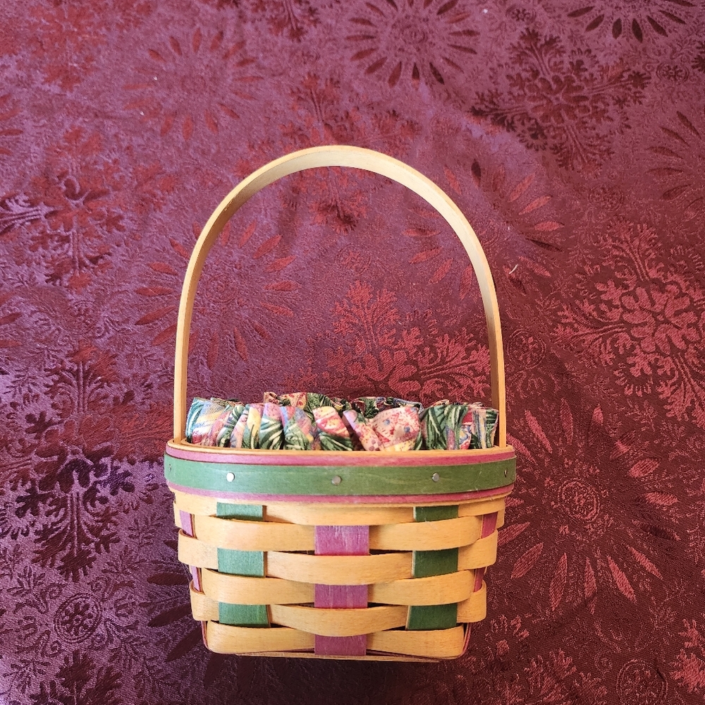 Longaberger '99 Easter Egg Woven Basket